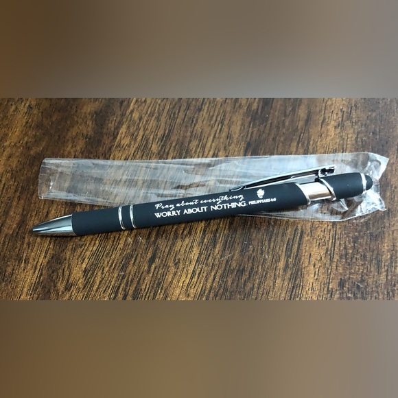 Other - Stylist Bible verse pen pray about everything and worry about nothing. Black